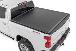 Chevrolet Silverado 1500 Soft Roll Up Bed Cover - Rough Country - Rough Country, Marine Grade Vinyl - Matte Black - '19-'24
